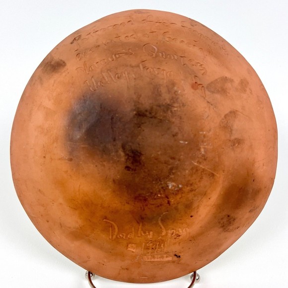 Dorothy Long Pottery Redware Plate 1984 Green Glaze Folk Art Bird Sgraffiti - Picture 6 of 8